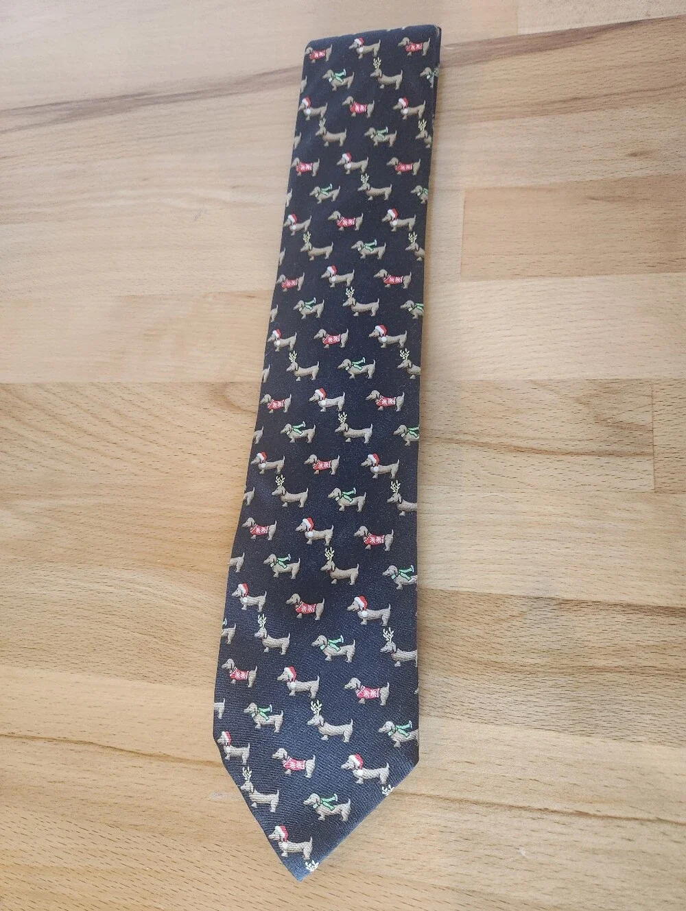 NWT Jos A Bank Miracle Collection Christmas Dachshund Silk Tie Dog Holiday Gift